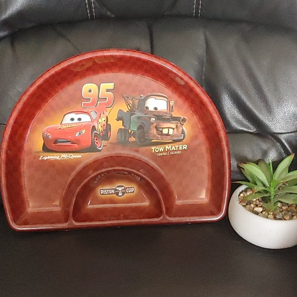BOGO🌺Lightning McQueen Tow Mater Chip & Dip Tray